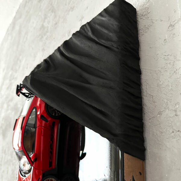 "Red in Black" – Bild 8